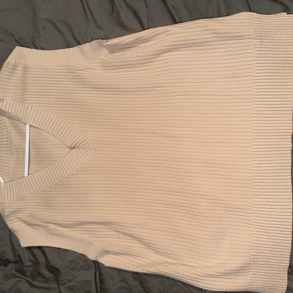 Elegant Beige V-Neck Sweater Vest